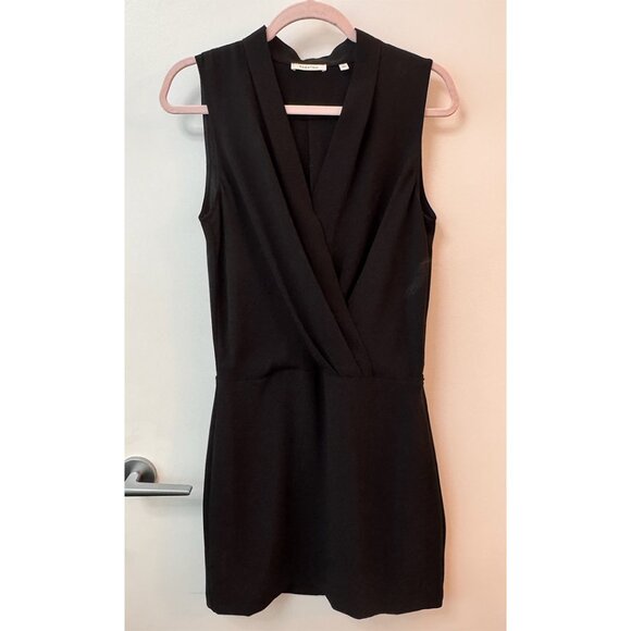 ✨ Babaton/Aritzia | Black Wrap Dress | Size 6 ✨ - Picture 1 of 9